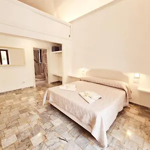 Gasthof North Sardinia Retreats - Manini Boutique, La Maddalena (Sassari)